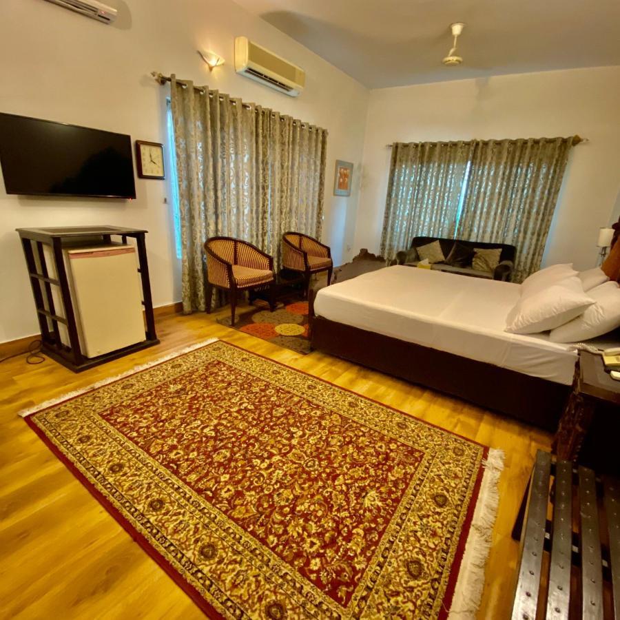 Shelton Hotel Rawalpindi Dış mekan fotoğraf